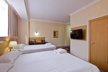 Фотографии Отель City Hotel Bishkek г. Бишкек (Киргизия) №3 Фото Отель City Hotel Bishkek г. Бишкек 3