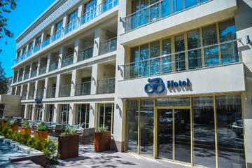 Фотографии Отель B Hotel Bishkek г. Бишкек (Киргизия) №1 Фото Отель B Hotel Bishkek г. Бишкек 1
