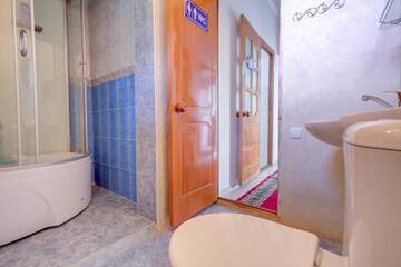 Фотографии Хостелы Ayar Hostel Bishkek г. Бишкек (Киргизия) №4 Фото Хостелы Ayar Hostel Bishkek г. Бишкек 4