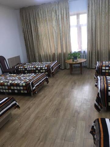 Фотографии Хостелы Dihouse г. Бишкек (Киргизия) №2 Фото Хостелы Dihouse г. Бишкек 2