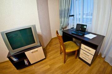 Фото номера Апартаменты Апарт-отели Golden Dragon ApartHotel г. Бишкек 10