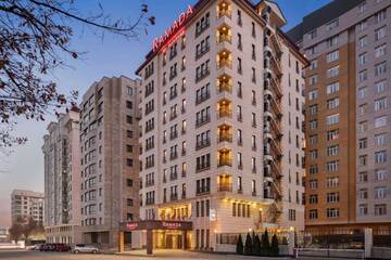 Фото Отель Ramada by Wyndham Bishkek Centre г. Бишкек 1