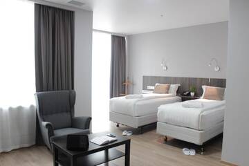 Фото Отель Smart Hotel Bishkek (Holiday) г. Бишкек 3