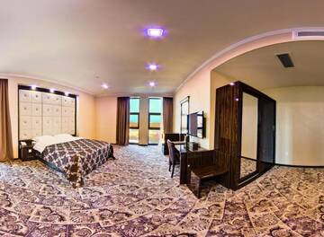 Фото номера Полулюкс Отель Plaza Hotel Bishkek г. Бишкек 5