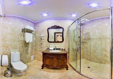 Фото номера Стандартный двухместный номер с 1 кроватью Отель Plaza Hotel Bishkek г. Бишкек 4