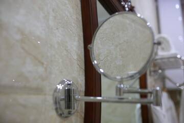 Фото номера Стандартный двухместный номер с 1 кроватью Отель Plaza Hotel Bishkek г. Бишкек 3