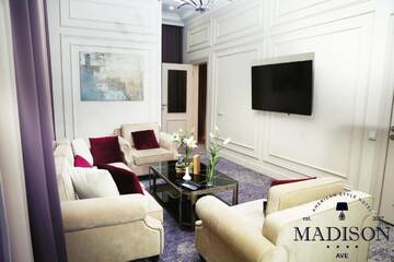 Фото номера Люкс с кроватью размера «king-size» Отель Madison Ave Hotel Bishkek г. Бишкек 2