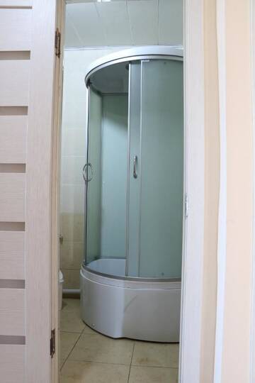 Фото номера Двухместный номер с 1 кроватью Отель Viva Hotel Bishkek г. Бишкек 5