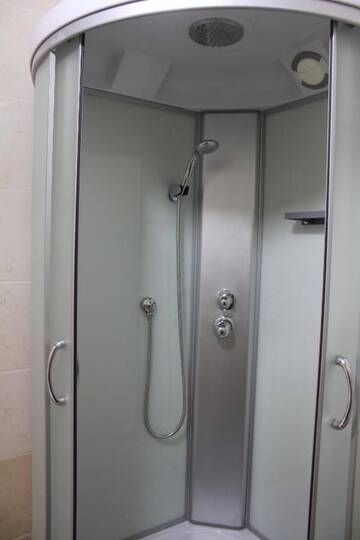 Фото номера Двухместный номер с 1 кроватью Отель Viva Hotel Bishkek г. Бишкек 19