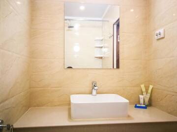 Фото Отель Salut Hotel г. Бишкек 5