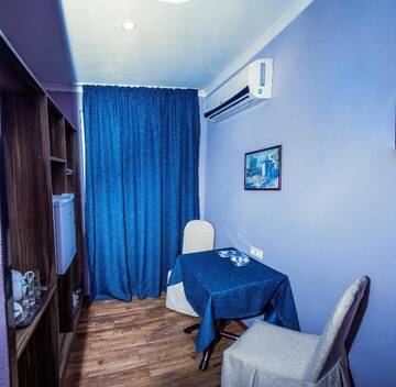 Фото номера Улучшенный одноместный номер Отель Salut Hotel г. Бишкек 20