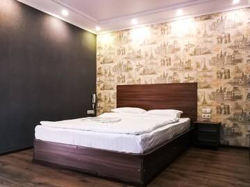 Фото номера Улучшенный одноместный номер Отель Salut Hotel г. Бишкек 7