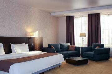 Фотографии Отель Solutel Hotel г. Бишкек (Киргизия) №2 Фото Отель Solutel Hotel г. Бишкек 2