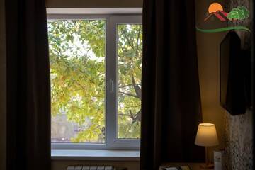 Фото номера Одноместный номер с ванной комнатой Гостевой дом Tiny Hotel Bishkek г. Бишкек 33