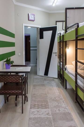 Фото номера Общий номер для гостей мужского пола Хостелы Compass Hostel г. Бишкек 11