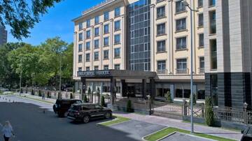 Фотографии Отель Orion Hotel Bishkek г. Бишкек (Киргизия) №1 Фото Отель Orion Hotel Bishkek г. Бишкек 1