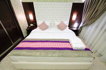 Фото номера Люкс с 2 спальнями Отель Premier Hotel г. Бишкек 4