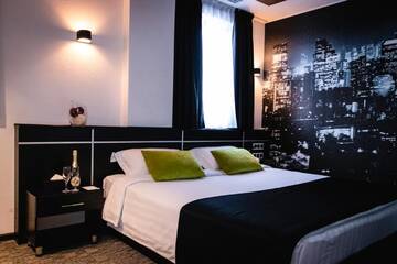 Фото номера Люкс Отель Art Hotel Bishkek г. Бишкек 3