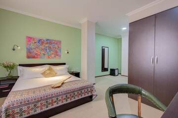 Фото номера Одноместный номер Отель Olive Hotel Bishkek г. Бишкек 8