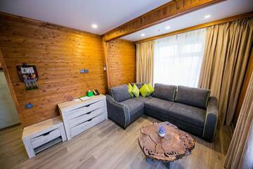 Фото номера Семейный номер Отель Hyde Park Hotel г. Бишкек 4