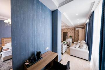 Фото номера Семейный люкс Отель Oasis Residence г. Бишкек 7