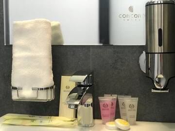 Фото номера Номер с кроватью размера «king-size» Отель Concord Hotel г. Бишкек 26