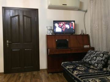 Фото номера Дом для отпуска Дома для отпуска Kyrgyz guest house г. Бишкек 9