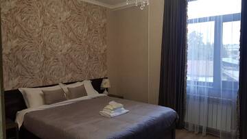 Фото номера Двухместный номер с 1 кроватью Отель Nomad Hotel Bishkek Halal г. Бишкек 6
